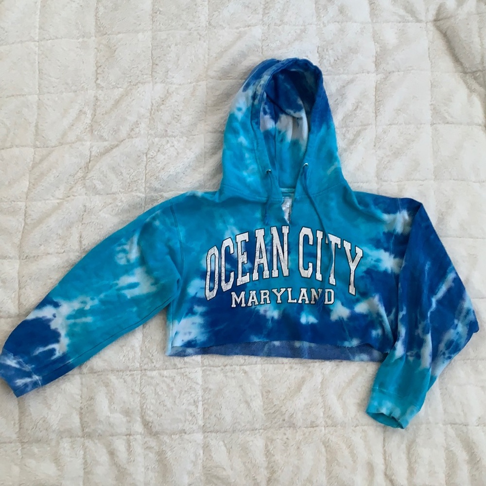 Cropped Blue Tie-dye Ocean City Sweatshirt